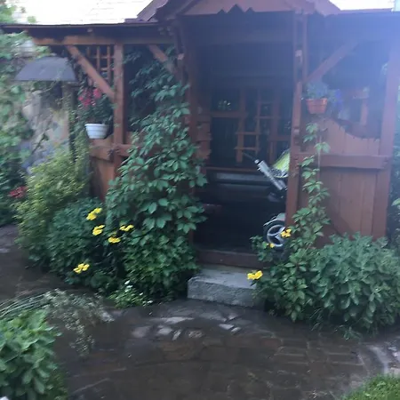 Usadba Bilya Richky Chalet